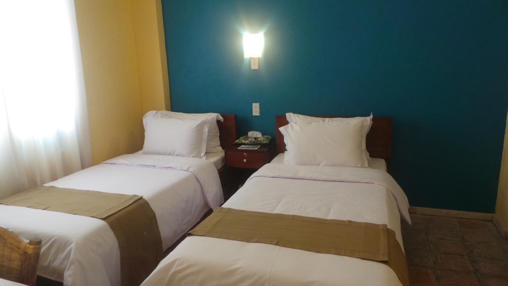 Sun Beachfront & Hotel 3*