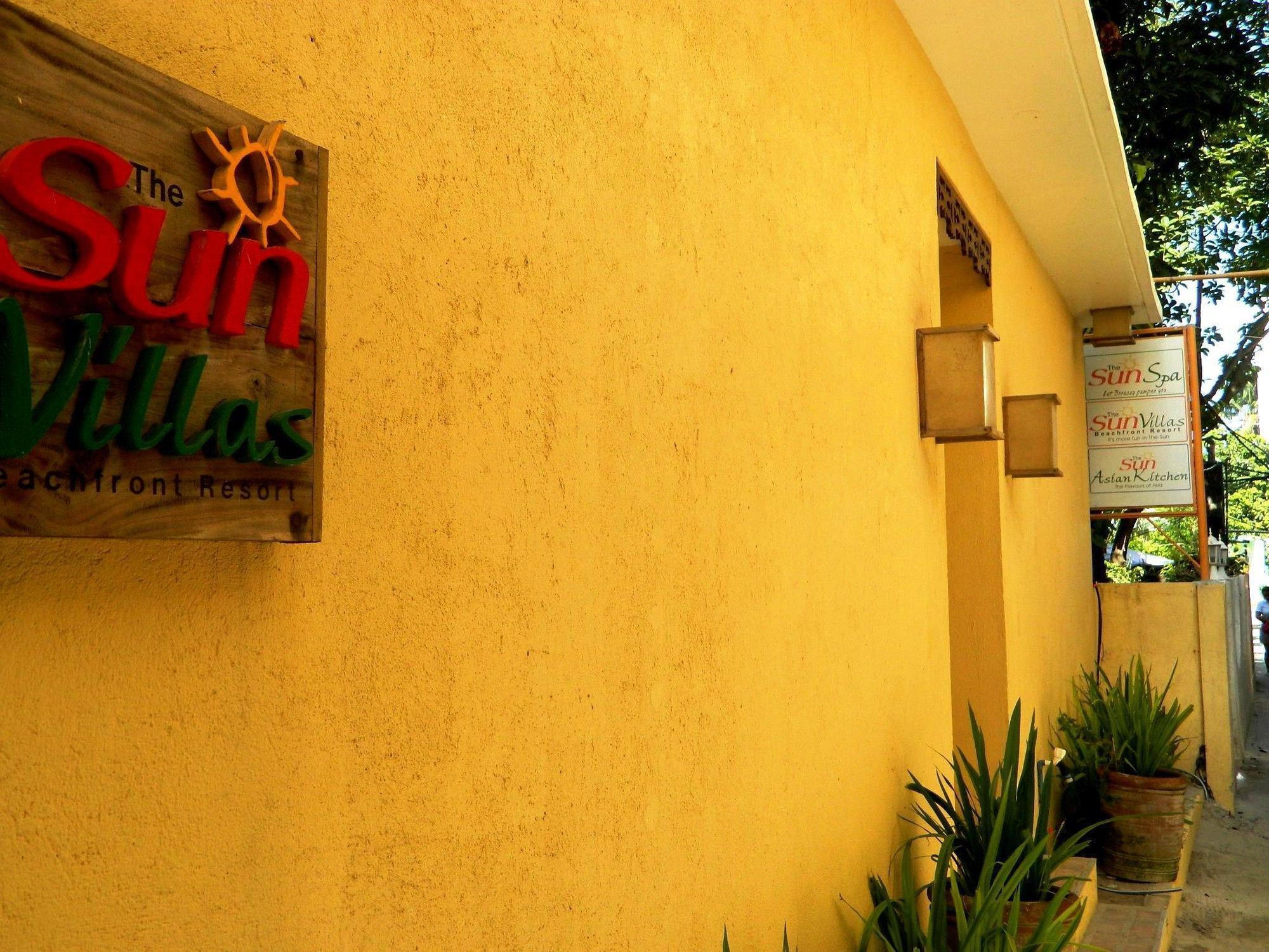 Sun Beachfront & 3*